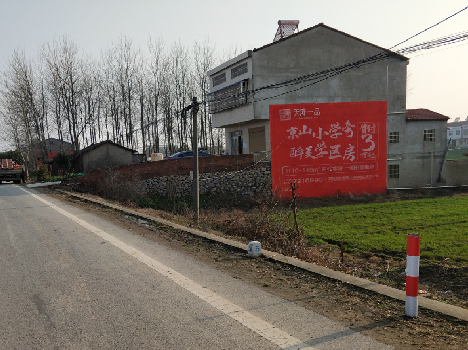 台前墙体广告为什么要重复投放？